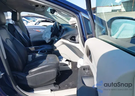 2019 Chrysler Pacifica Touring L из США, поврежденный, VIN 2C4RC1BG7KR560105